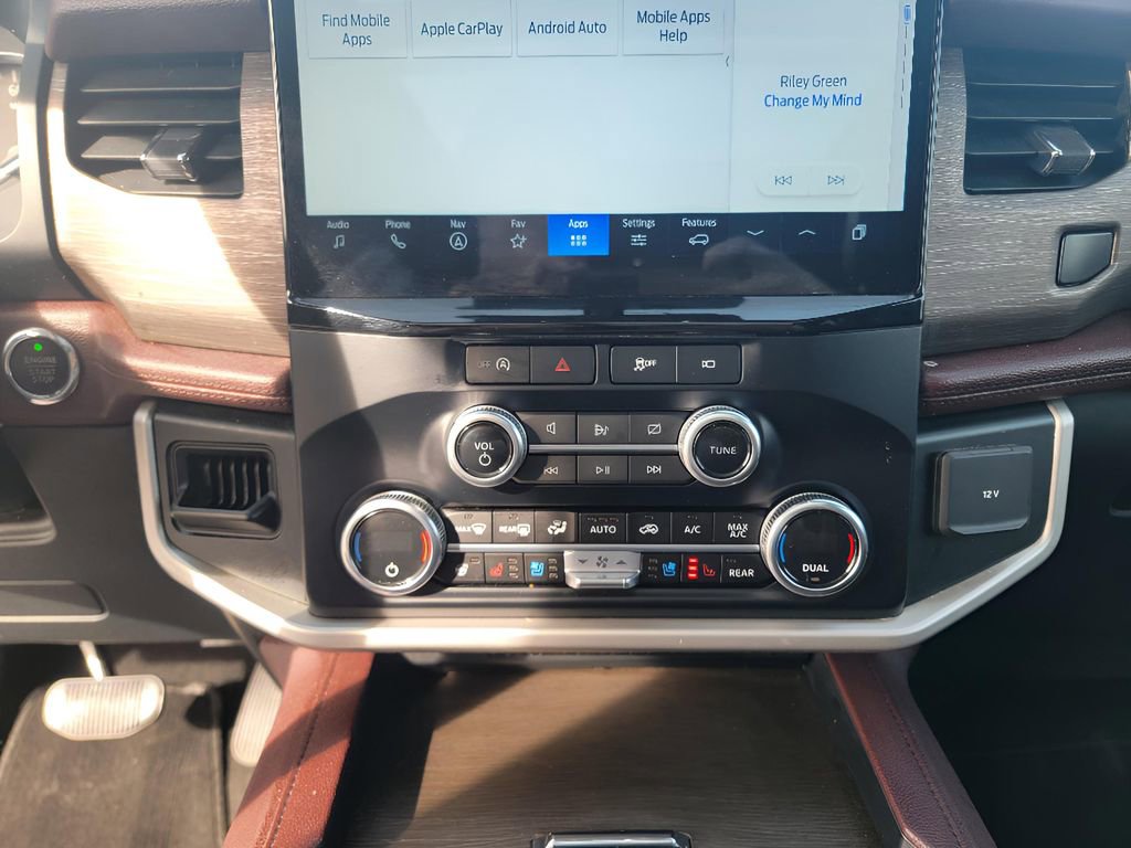 Used 2024 Ford Expedition Max Limited image 23