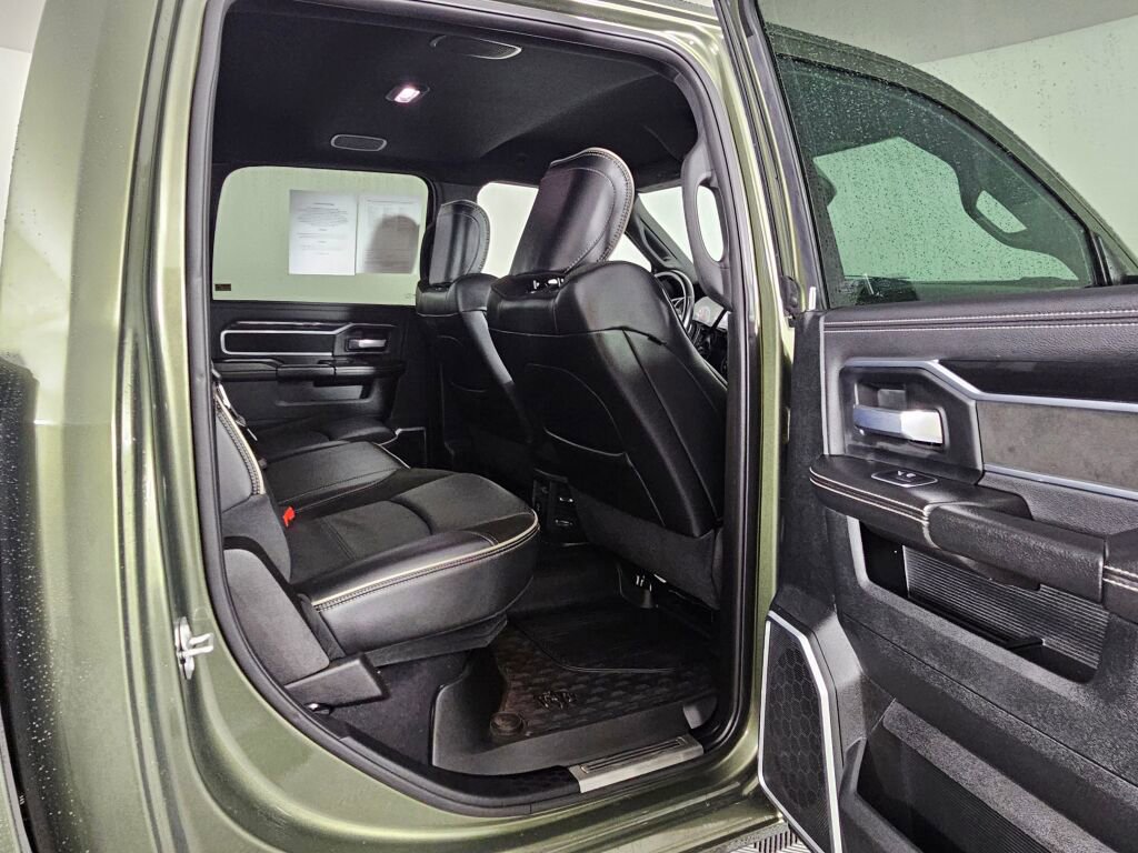 Used 2021 RAM 3500 Laramie image 34