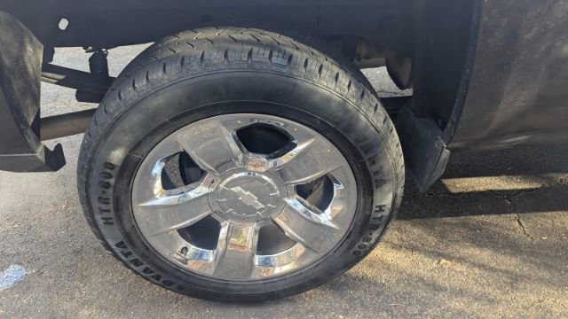 Used 2016 Chevrolet Silverado 1500 LTZ image 12