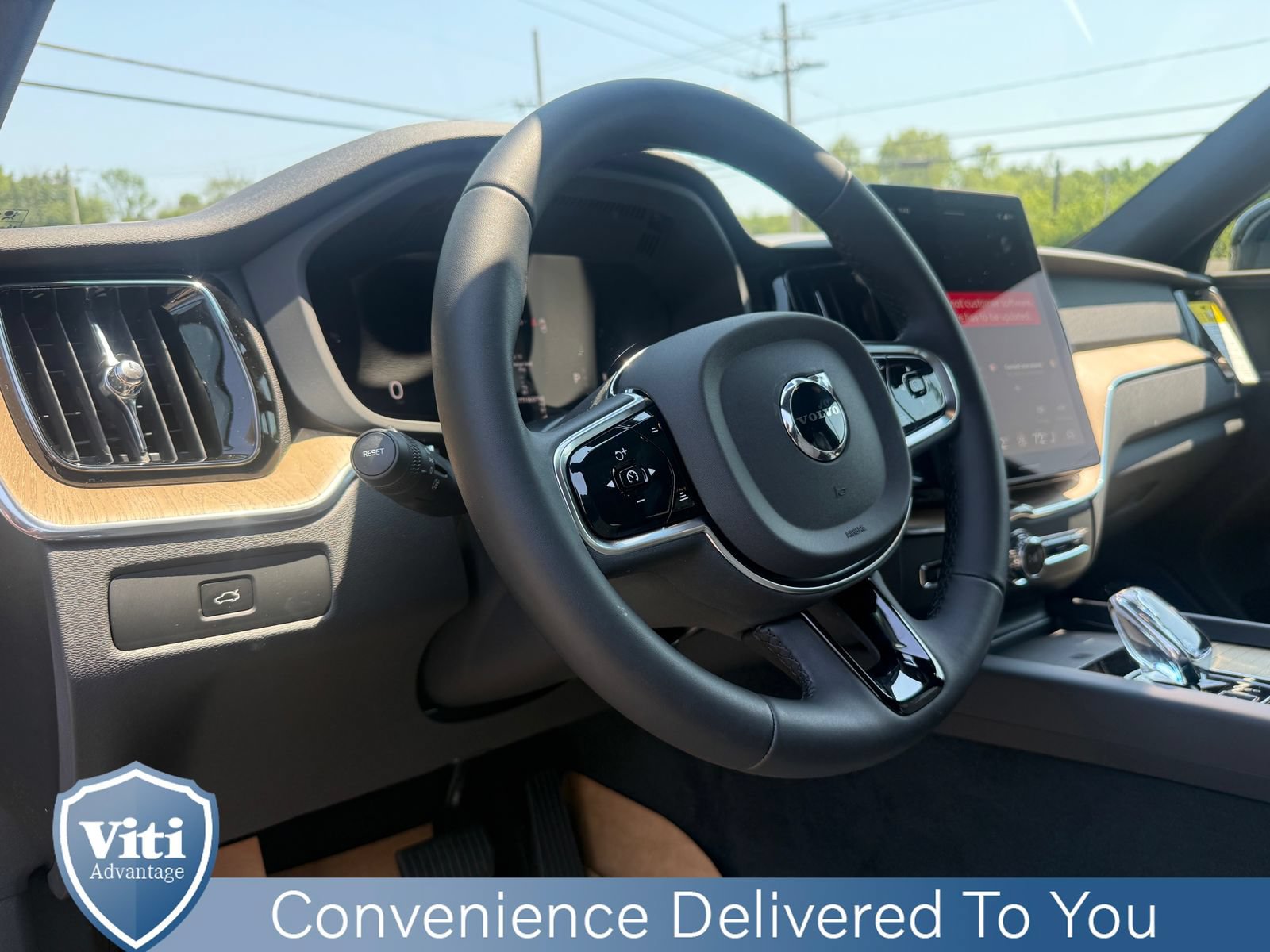 New 2026 Volvo XC60 B5 Plus w/ Protection Package Premier AWD/4WD image 12