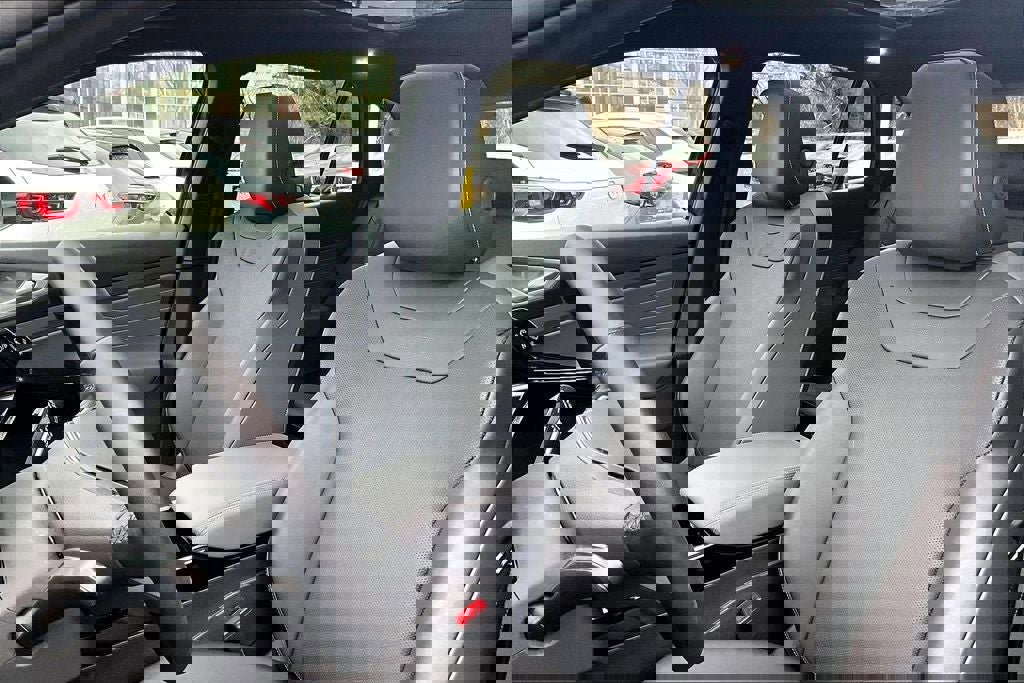 Certified 2023 Volkswagen ID.4 Pro S Plus image 18