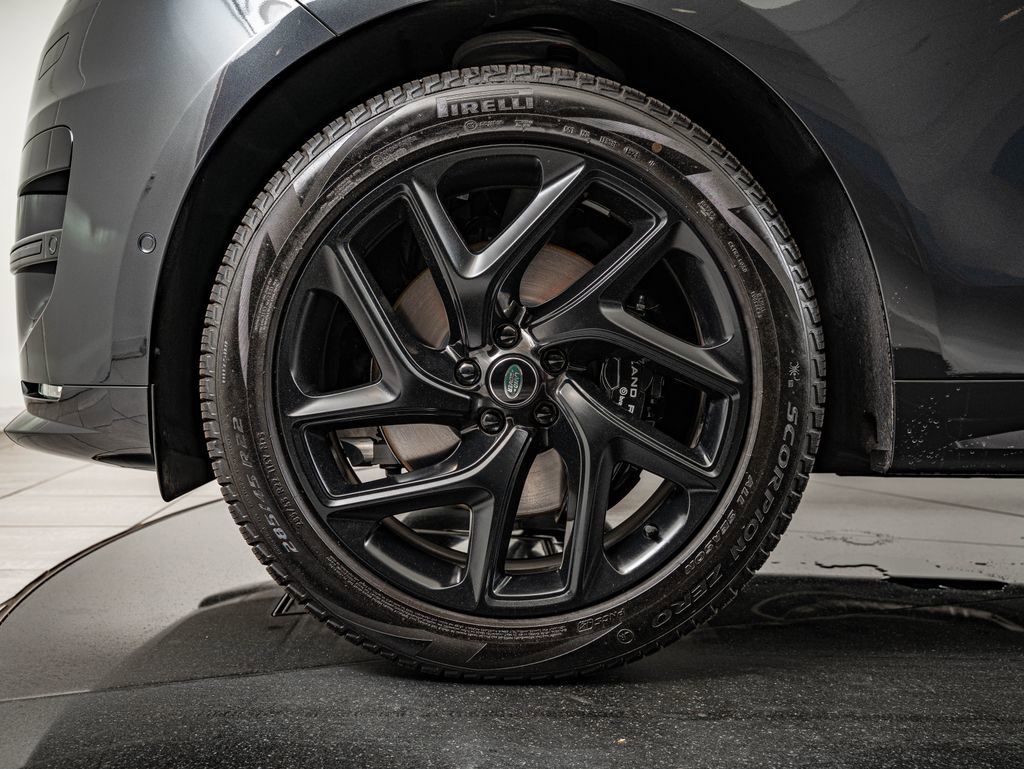 Used 2024 Land Rover Range Rover Sport Dynamic SE AWD/4WD image 10