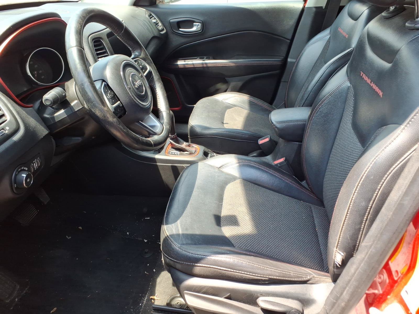 Used 2019 Jeep Compass Trailhawk AWD/4WD image 4