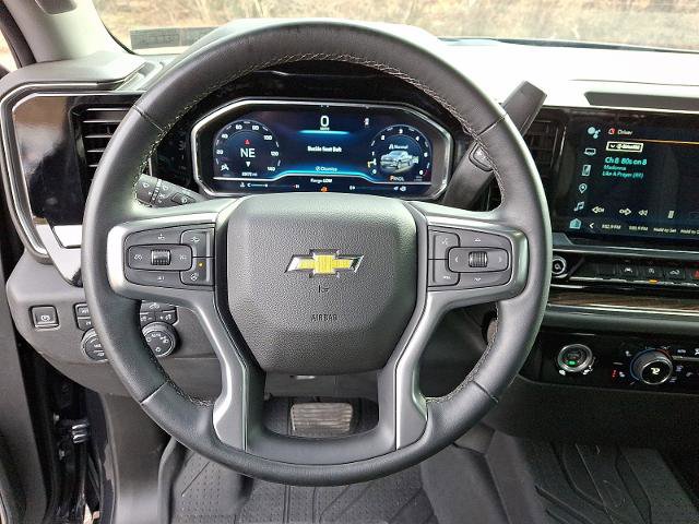 Used 2024 Chevrolet Silverado 1500 LT w/ Z71 Off-Road Package image 19