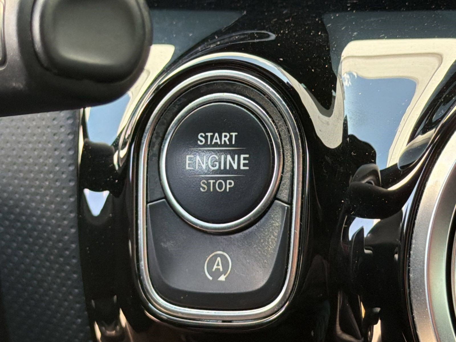 Certified 2020 Mercedes-Benz CLA 250 image 17