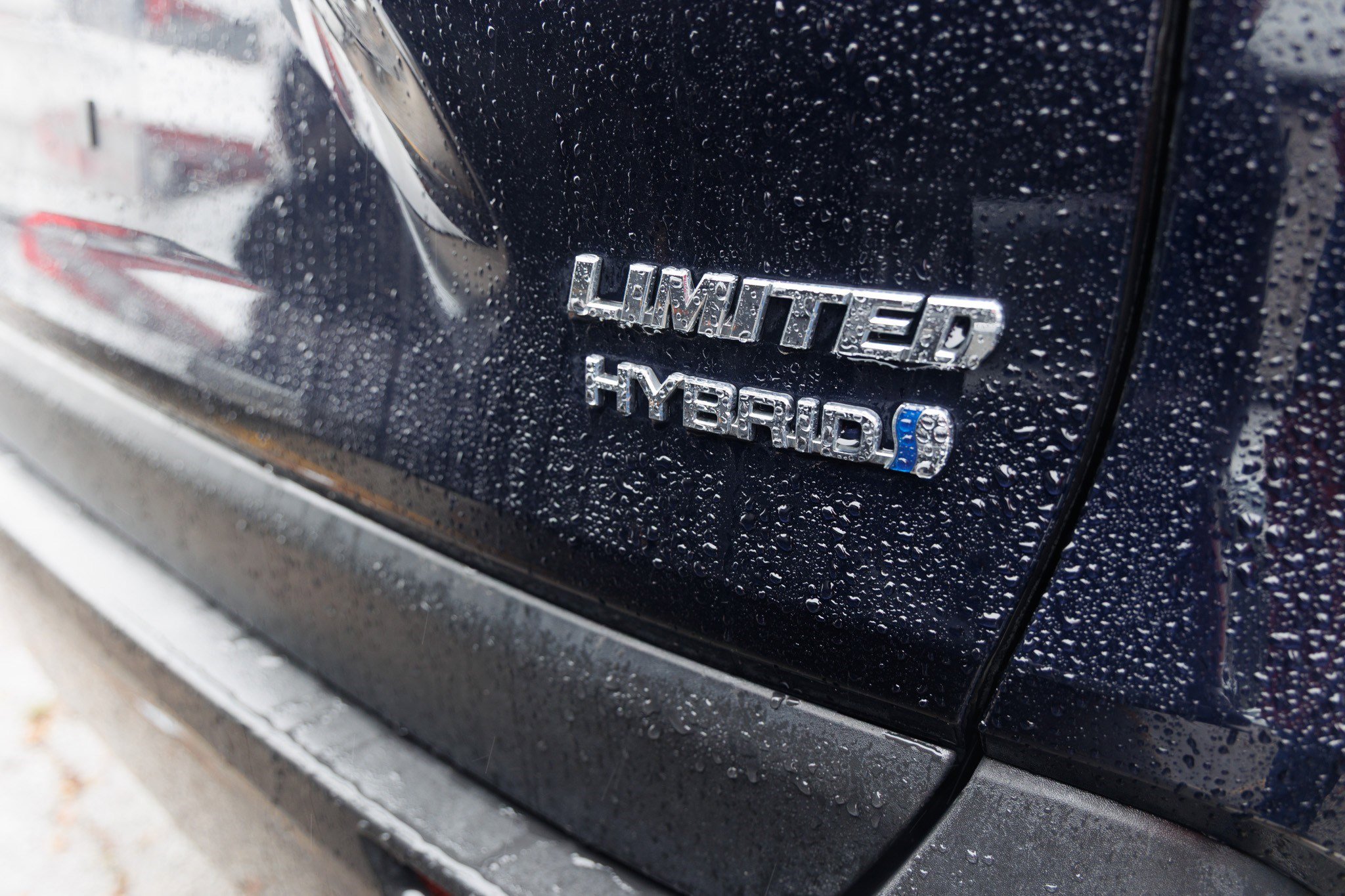 Used 2024 Toyota RAV4 Limited image 12