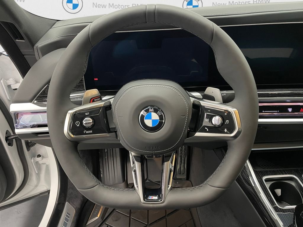 New 2026 BMW 760i xDrive w/ Premium Package image 10