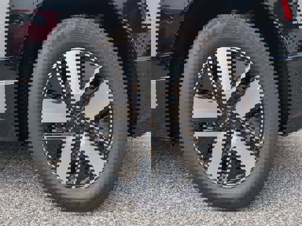 New 2026 Hyundai Ioniq 9 SEL image 13