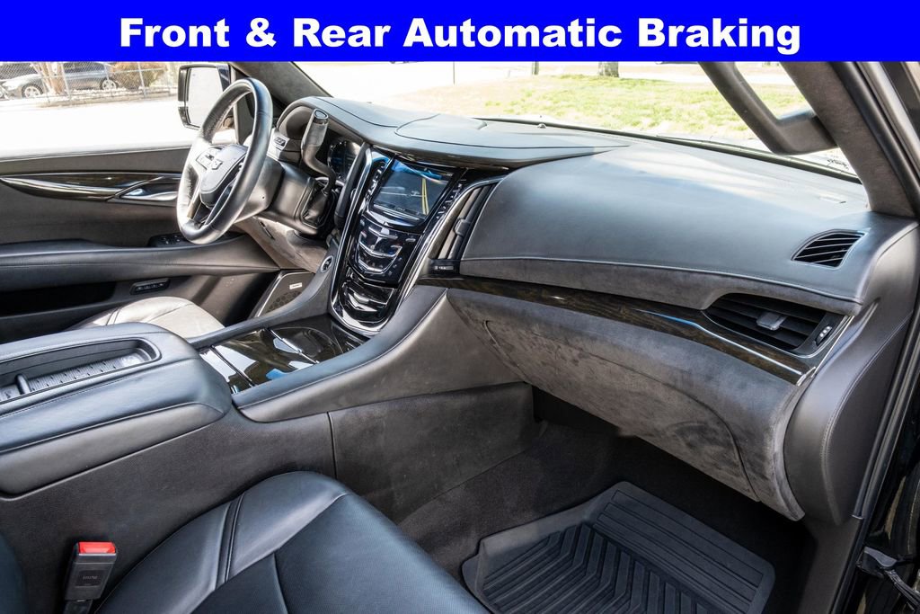 Used 2017 Cadillac Escalade ESV Platinum image 31