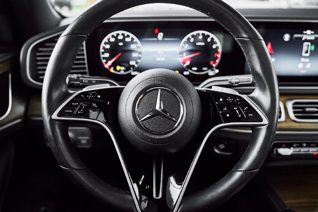 Used 2025 Mercedes-Benz GLE 350 4MATIC image 20