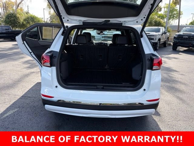 Used 2023 Chevrolet Equinox RS FWD image 16