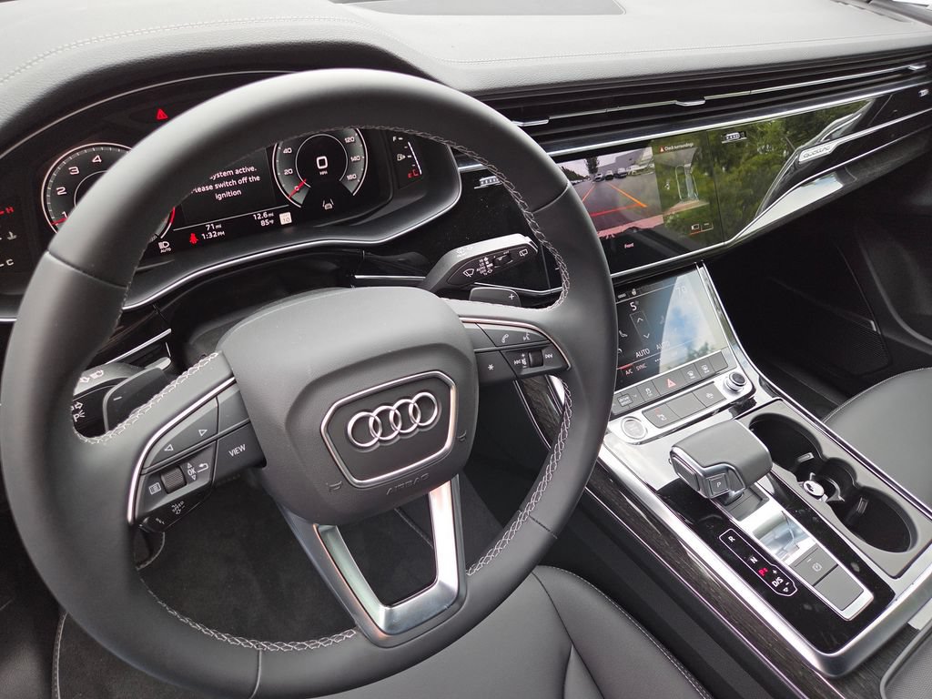 Certified 2026 Audi Q7 2.0T Premium w/ Convenience Plus Package AWD/4WD image 31