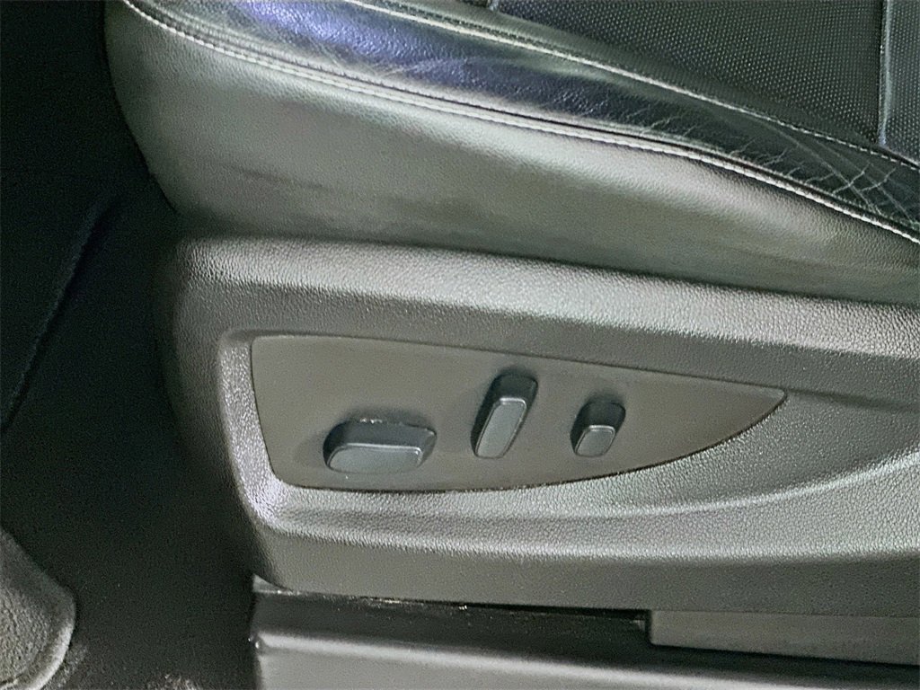 Used 2019 Chevrolet Tahoe Premier image 23