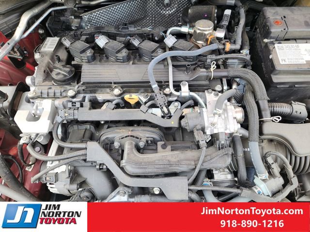 Used 2025 Toyota Corolla LE w/ LE Premium Package FWD image 32