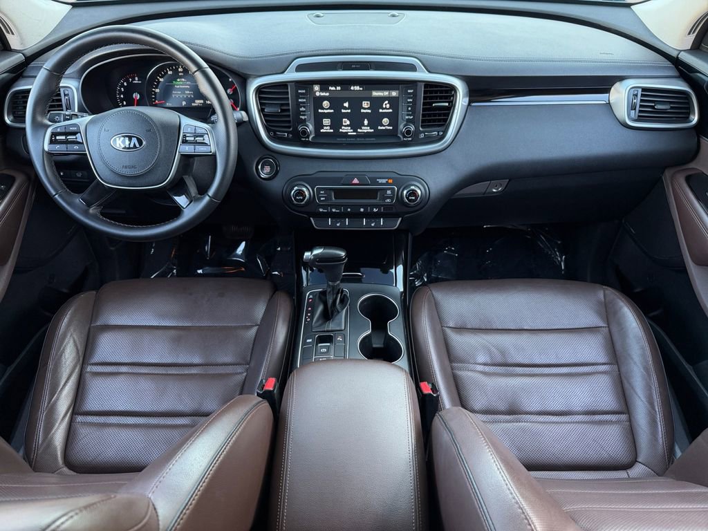 Used 2019 Kia Sorento SX FWD image 16