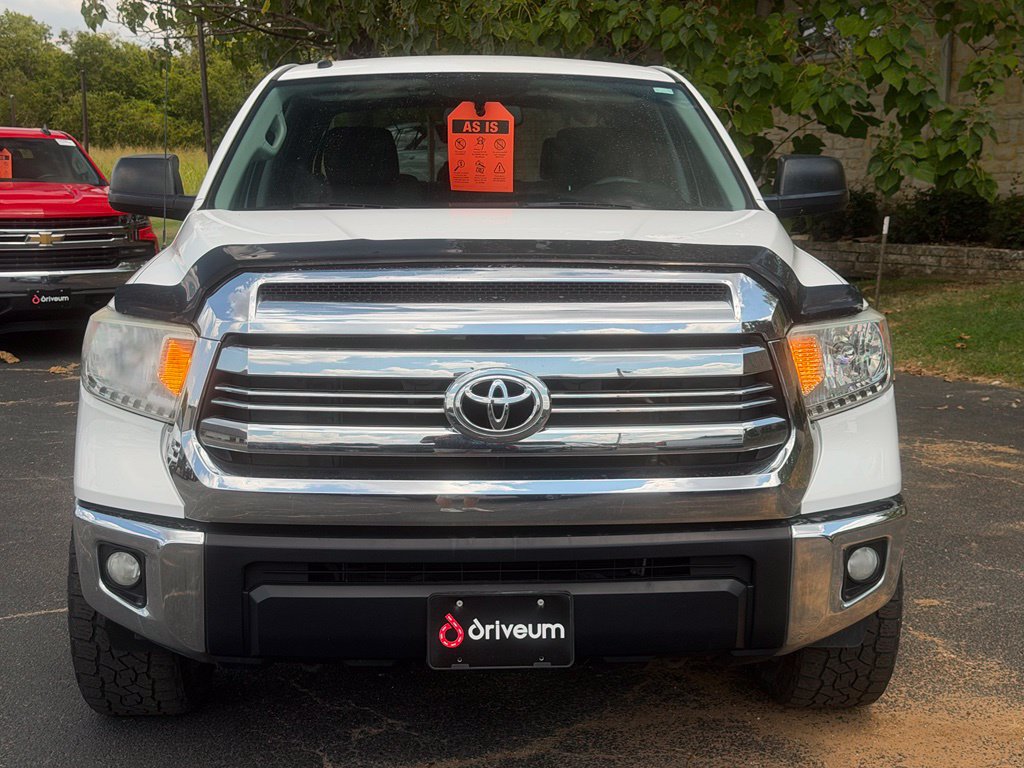Used 2016 Toyota Tundra SR5 w/ SR5 Upgrade Package RWD image 2