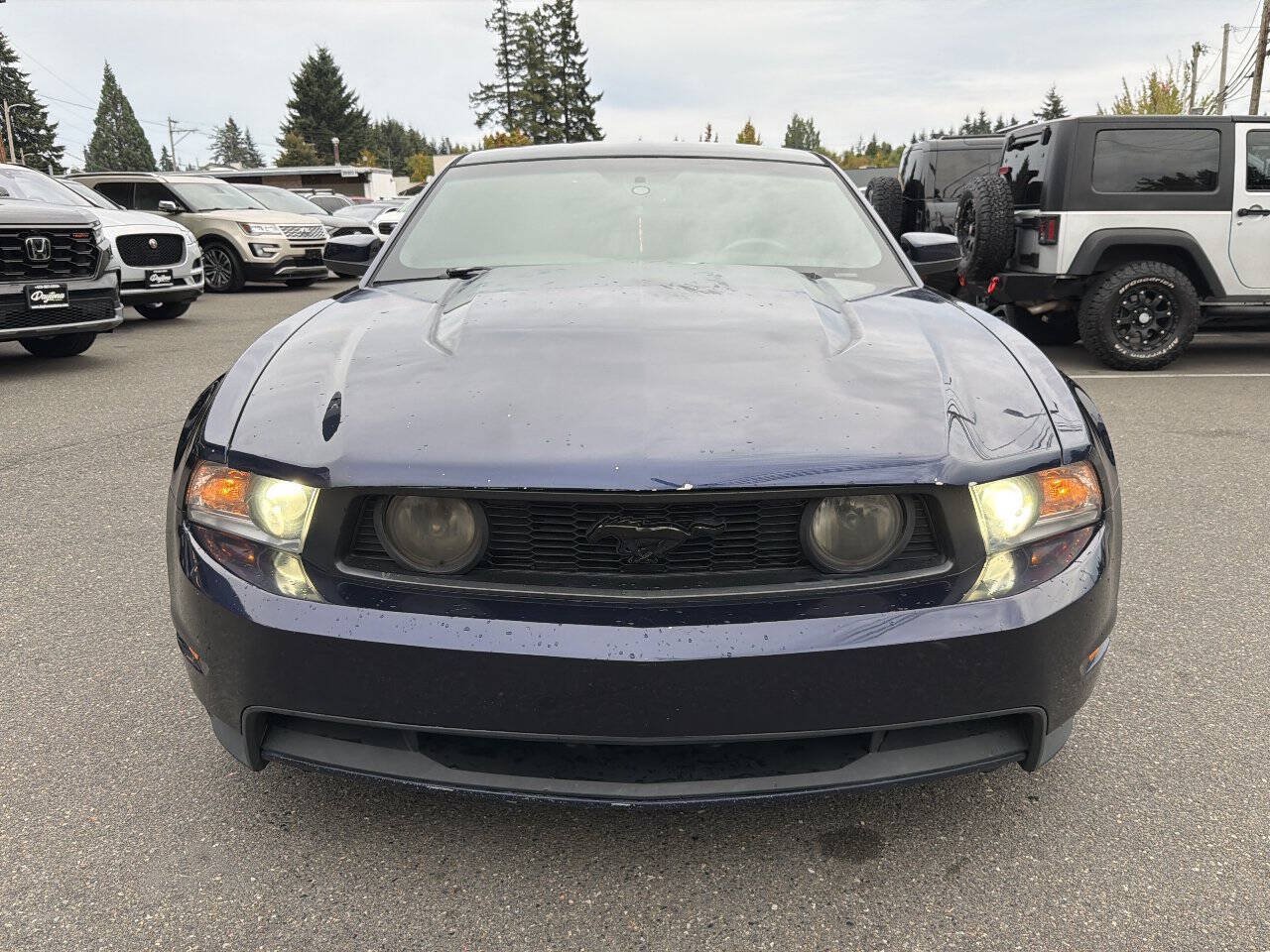 Used 2010 Ford Mustang GT Premium RWD image 11