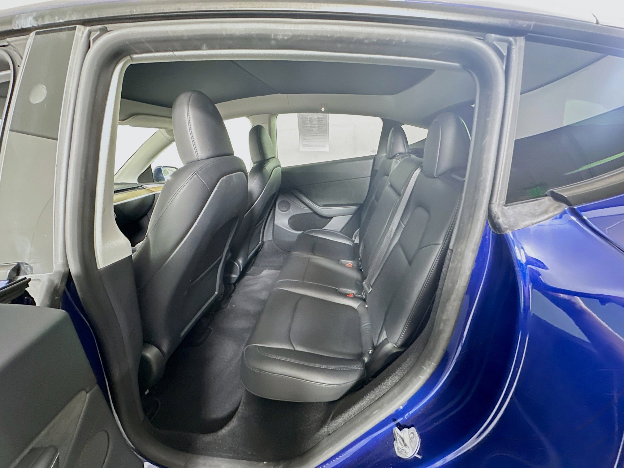 Used 2023 Tesla Model Y Long Range image 25