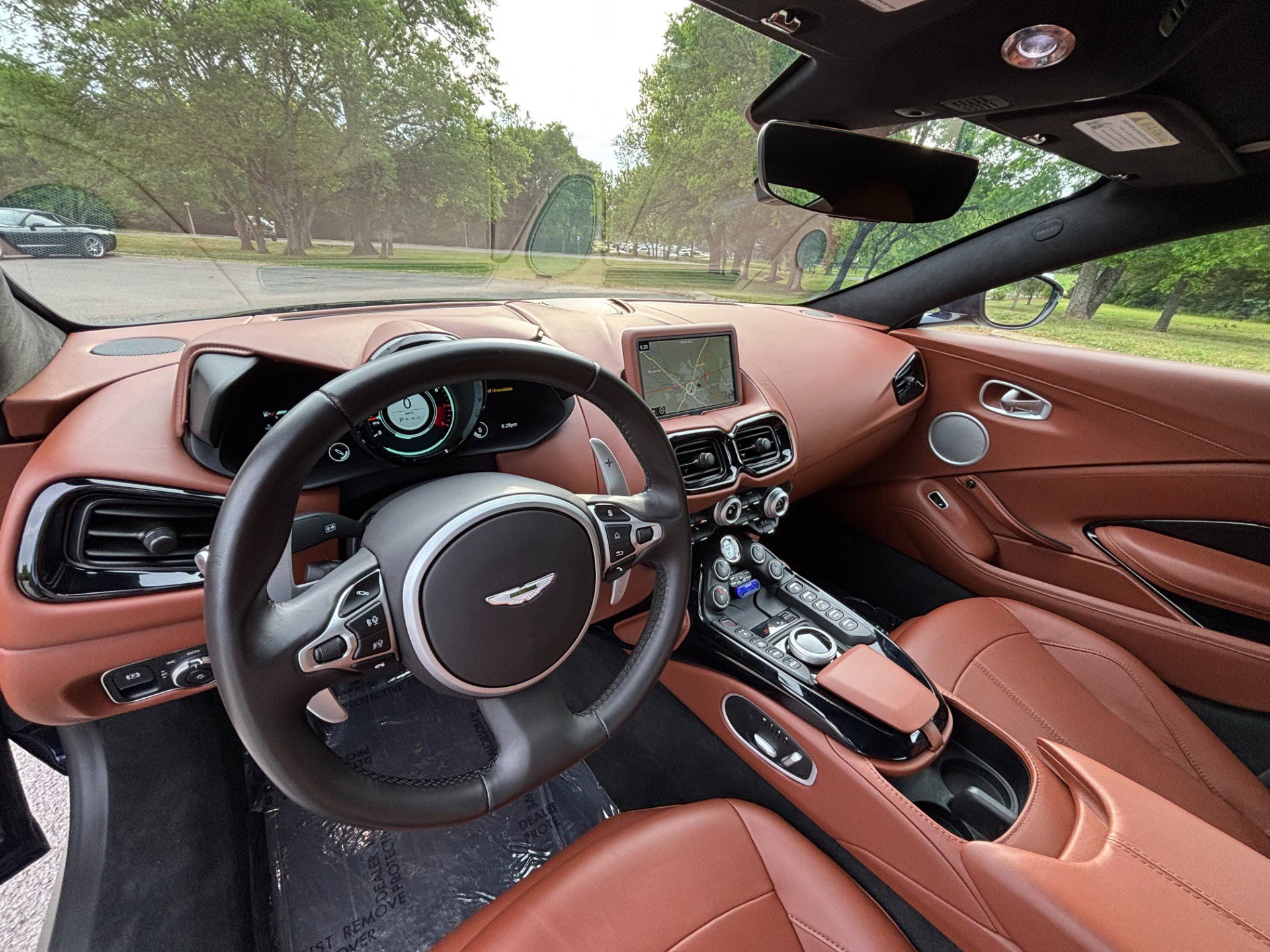 Used 2020 Aston Martin V8 Vantage Coupe RWD image 10