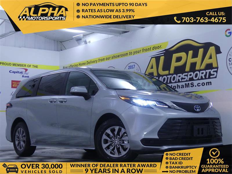 Used 2025 Toyota Sienna LE