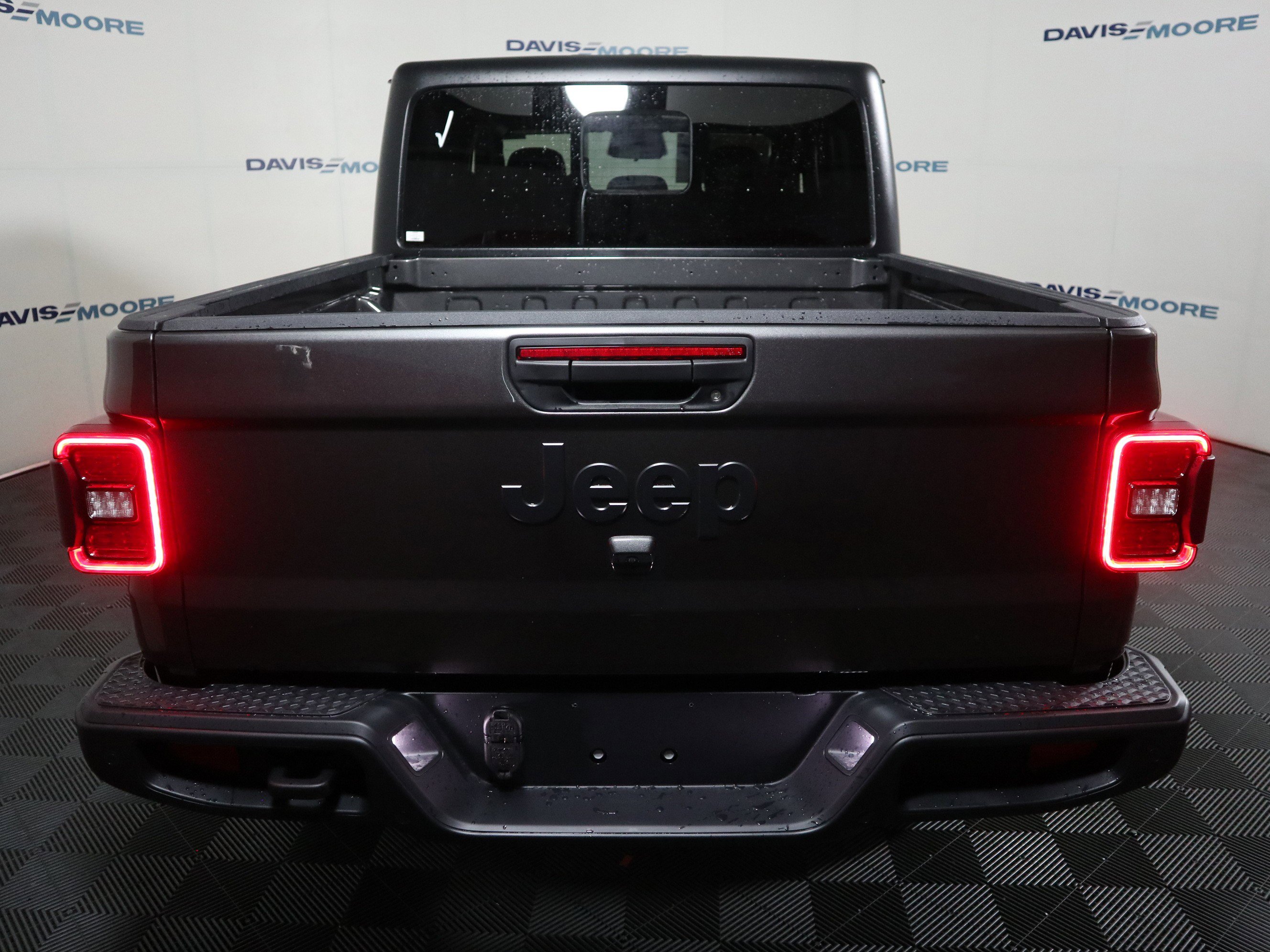 New 2026 Jeep Gladiator Sport AWD/4WD image 7