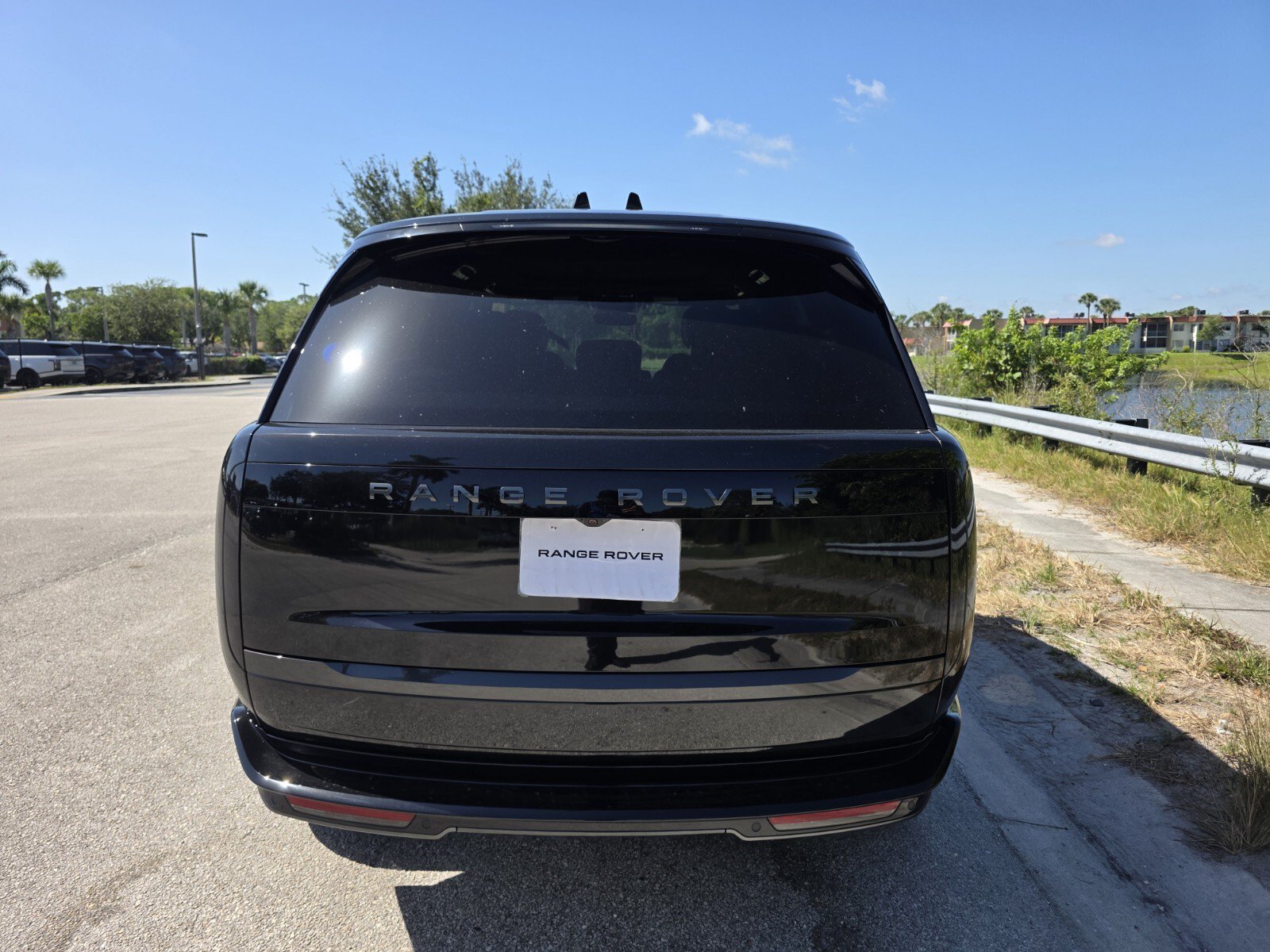 New 2026 Land Rover Range Rover SE AWD/4WD image 6