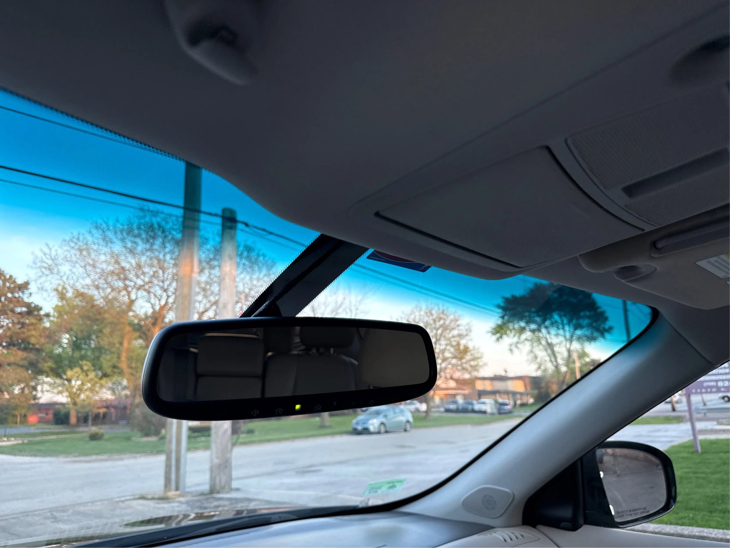 Used 2015 Nissan Pathfinder Platinum AWD/4WD image 17