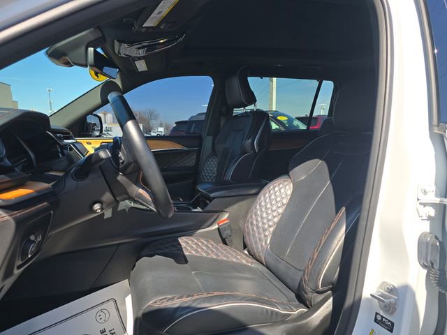 Used 2022 Jeep Grand Cherokee L Summit image 14