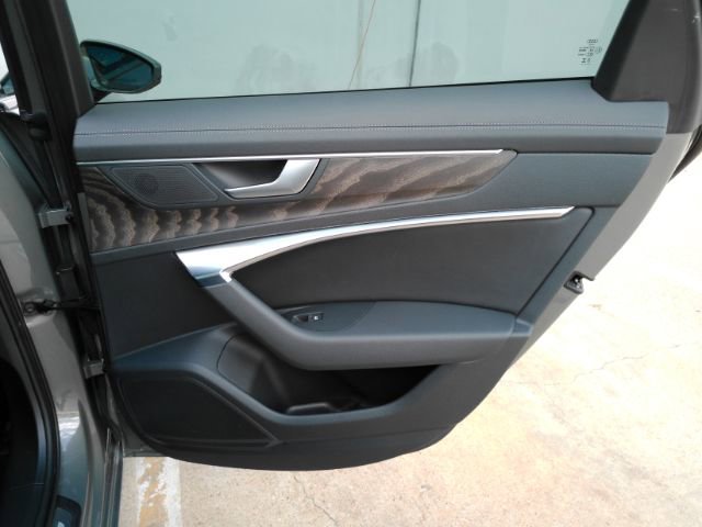 Used 2023 Audi A6 2.0T Premium w/ Convenience Package image 23