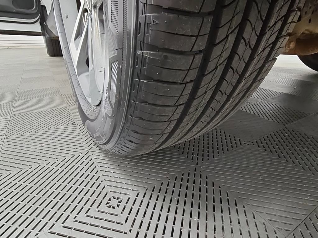 Used 2023 Honda Pilot EX-L image 45