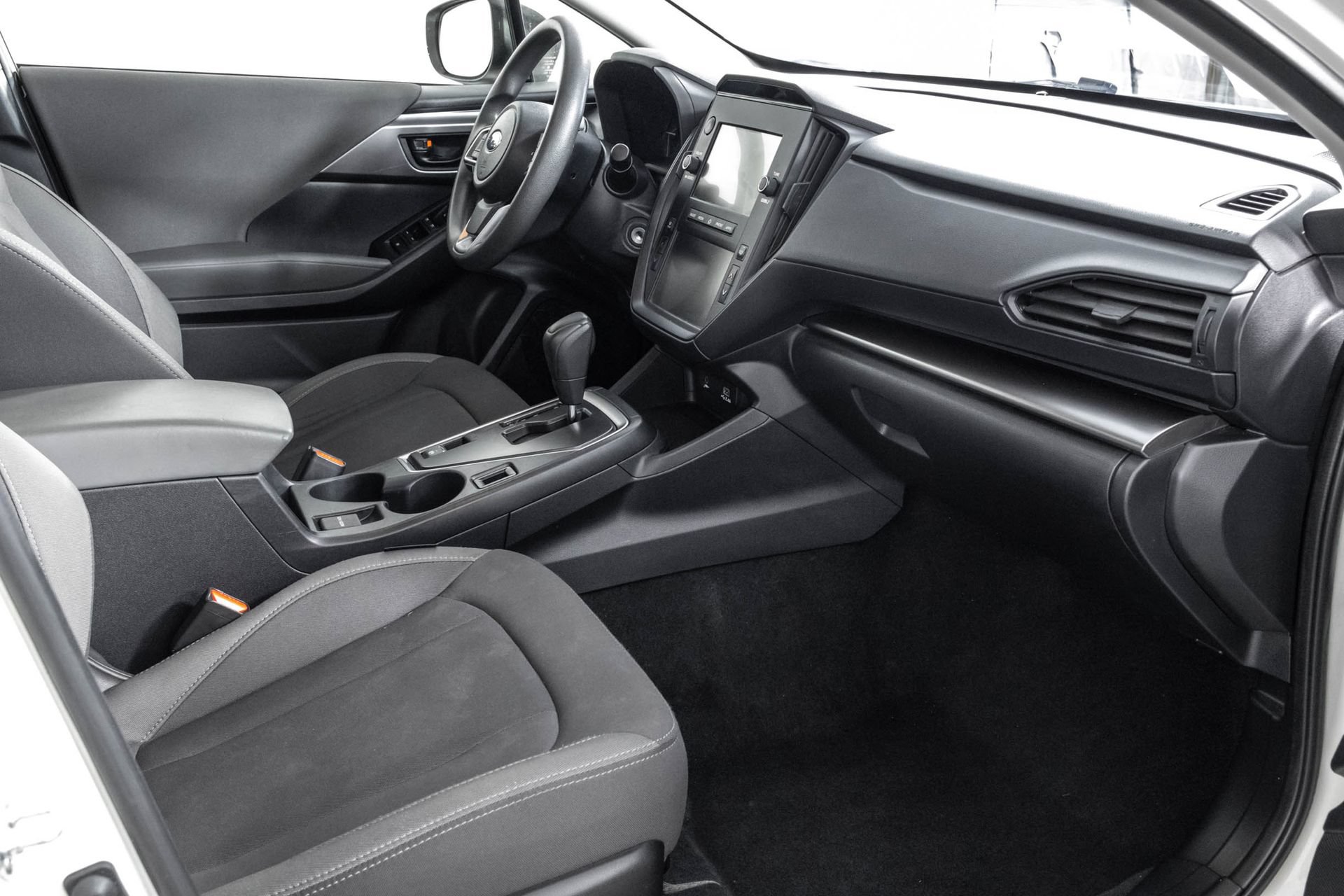Used 2024 Subaru Impreza 2.0i AWD/4WD image 38