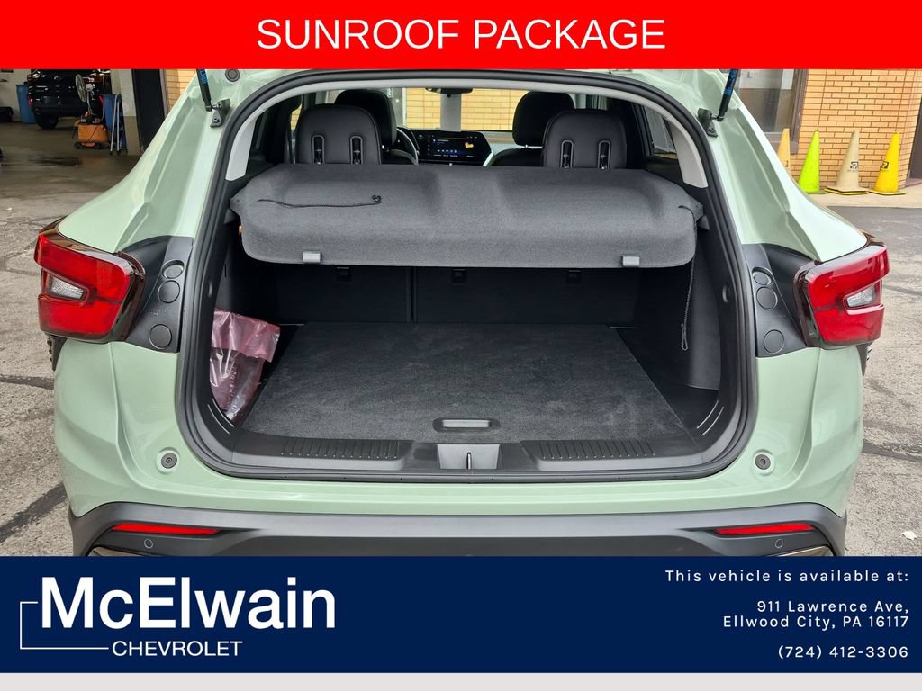 Used 2024 Chevrolet Trax ACTIV w/ Sunroof Package FWD image 31