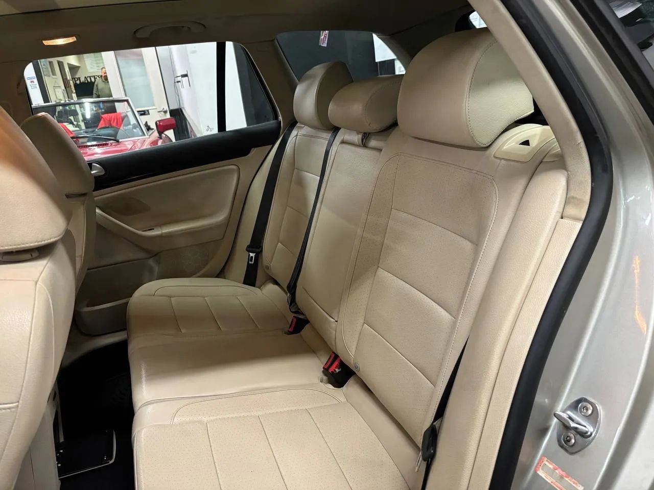 Used 2012 Volkswagen Jetta TDI image 48