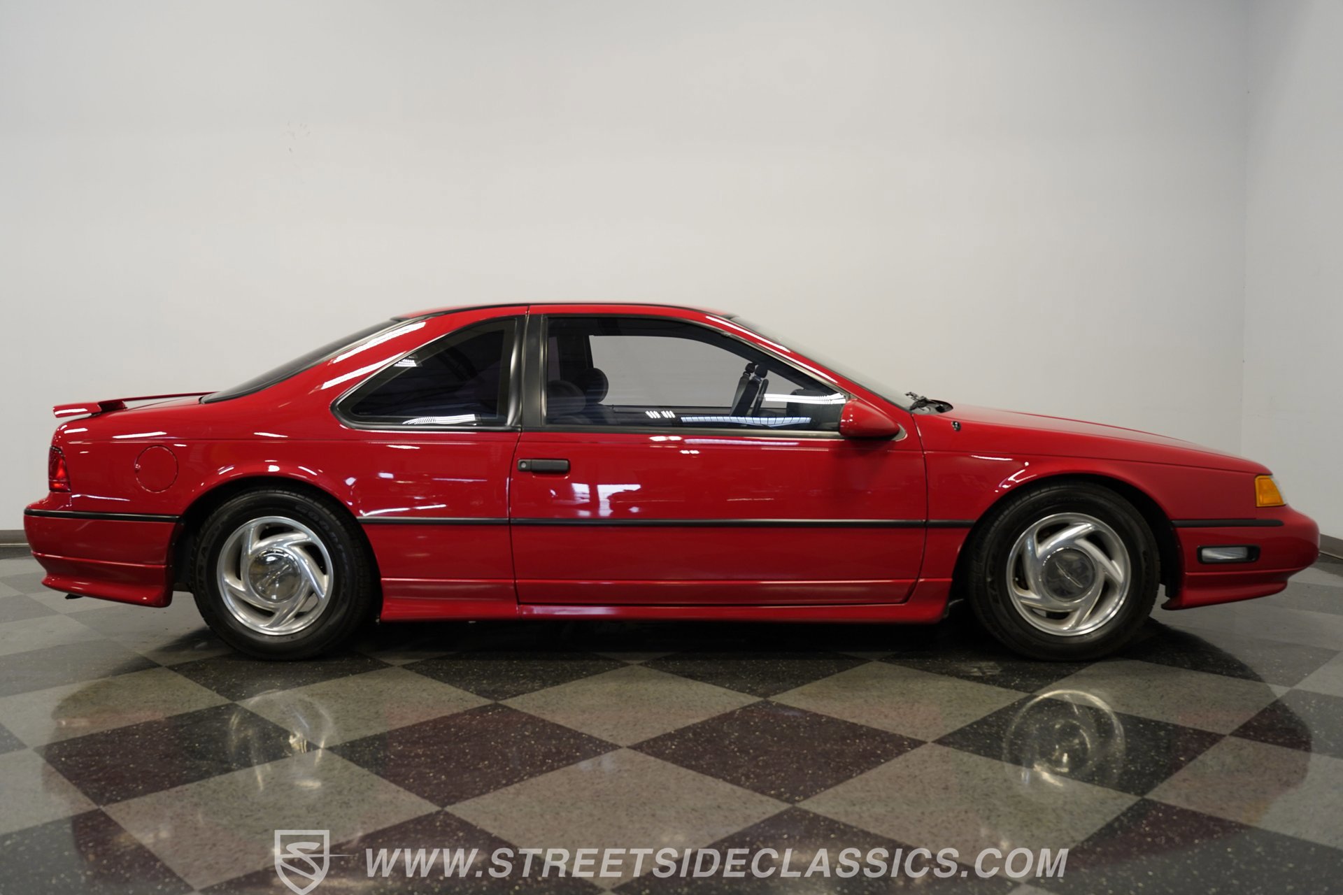 Used 1990 Ford Thunderbird Super image 14