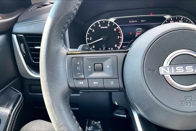 Used 2023 Nissan Rogue SV w/ SV Premium Package AWD/4WD image 20