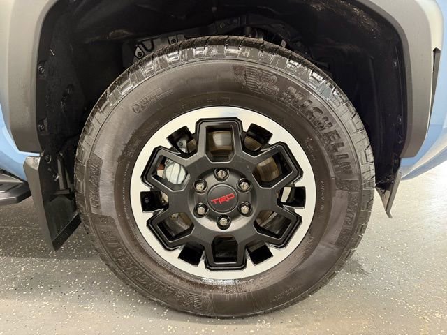 Certified 2025 Toyota 4Runner TRD Off-Road Premium image 21