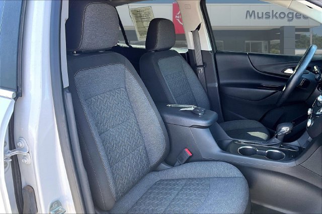 Used 2022 Chevrolet Equinox LT FWD image 29