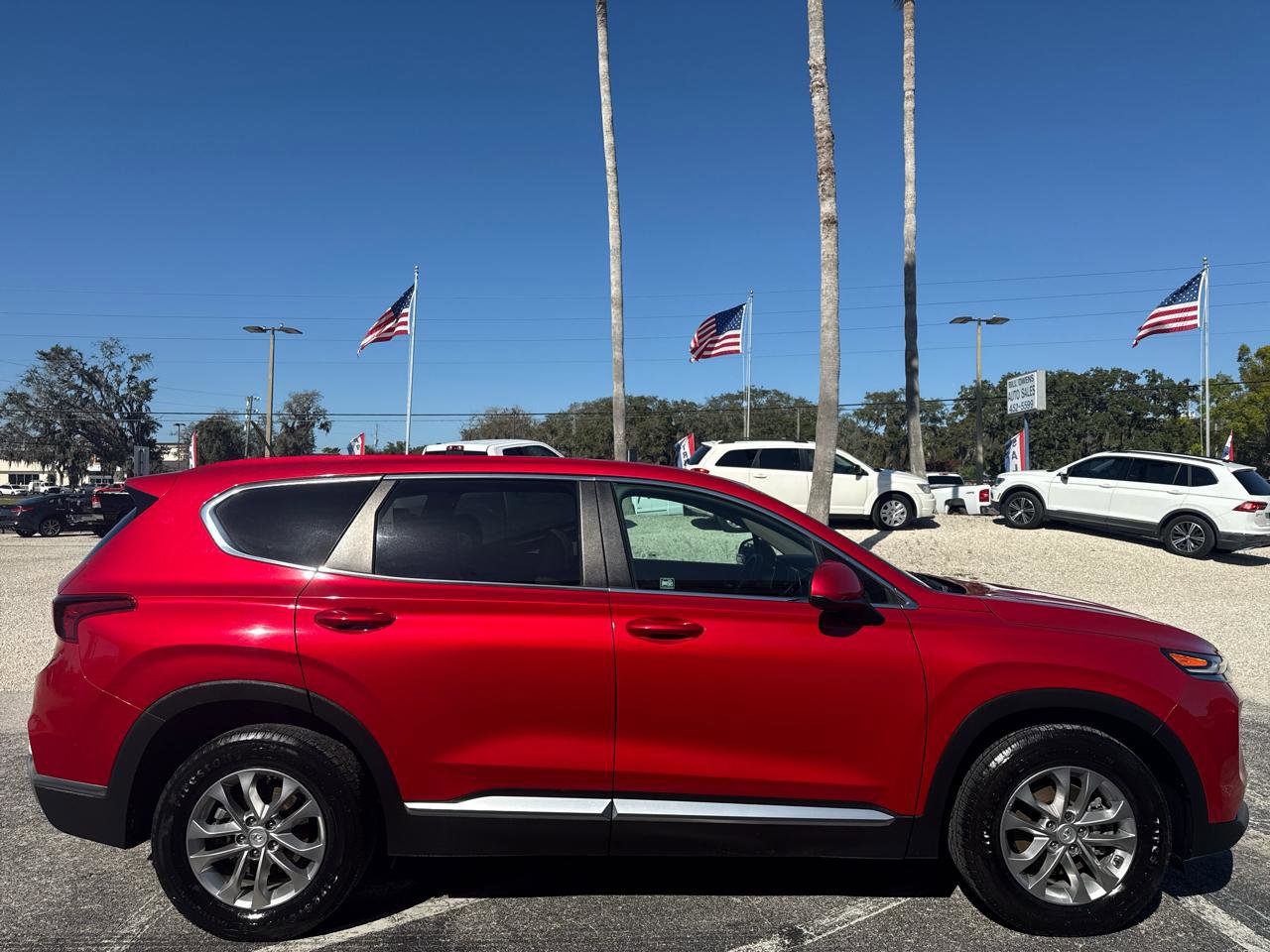 Used 2020 Hyundai Santa Fe SE image 6