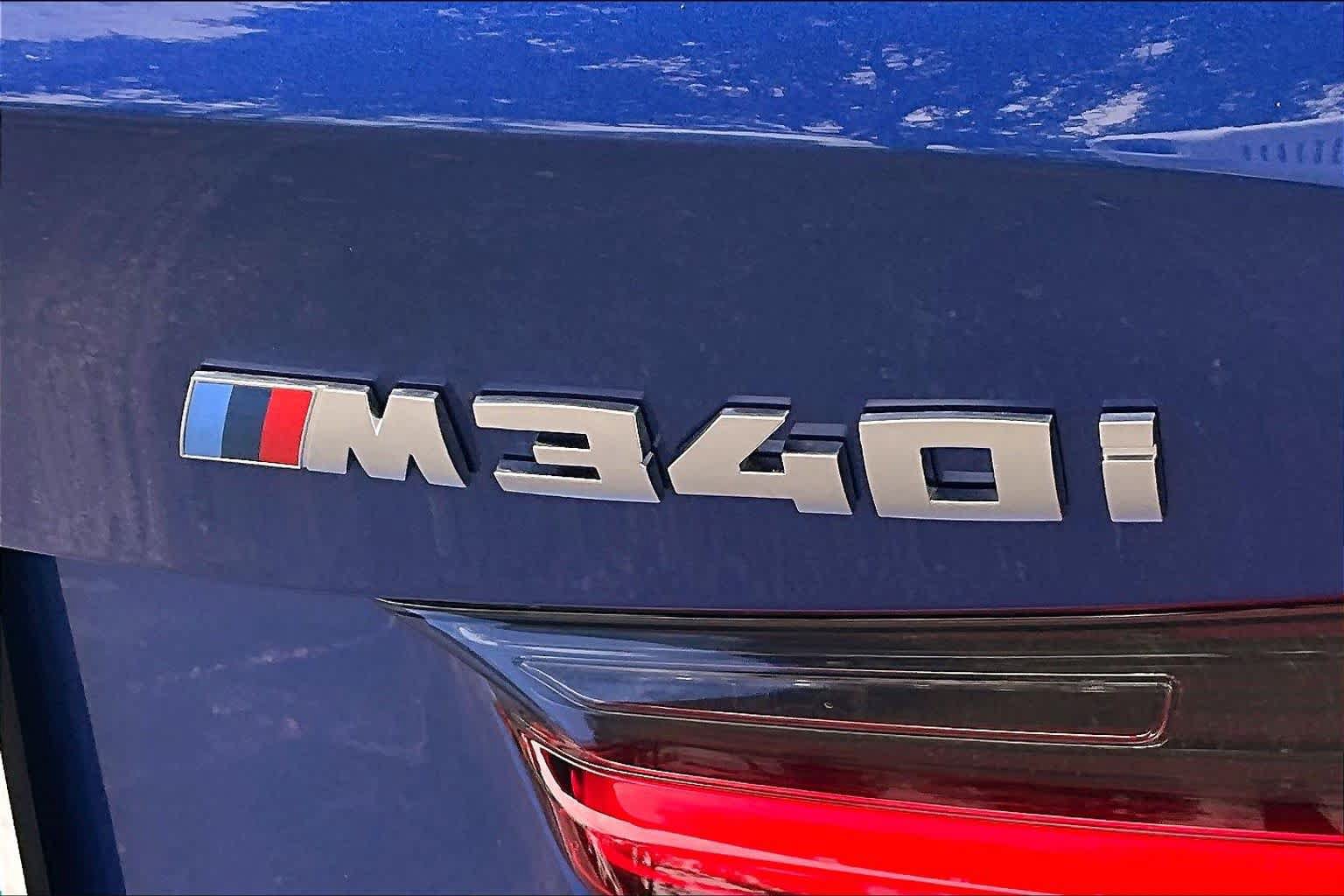 Used 2025 BMW M340i Sedan RWD image 10