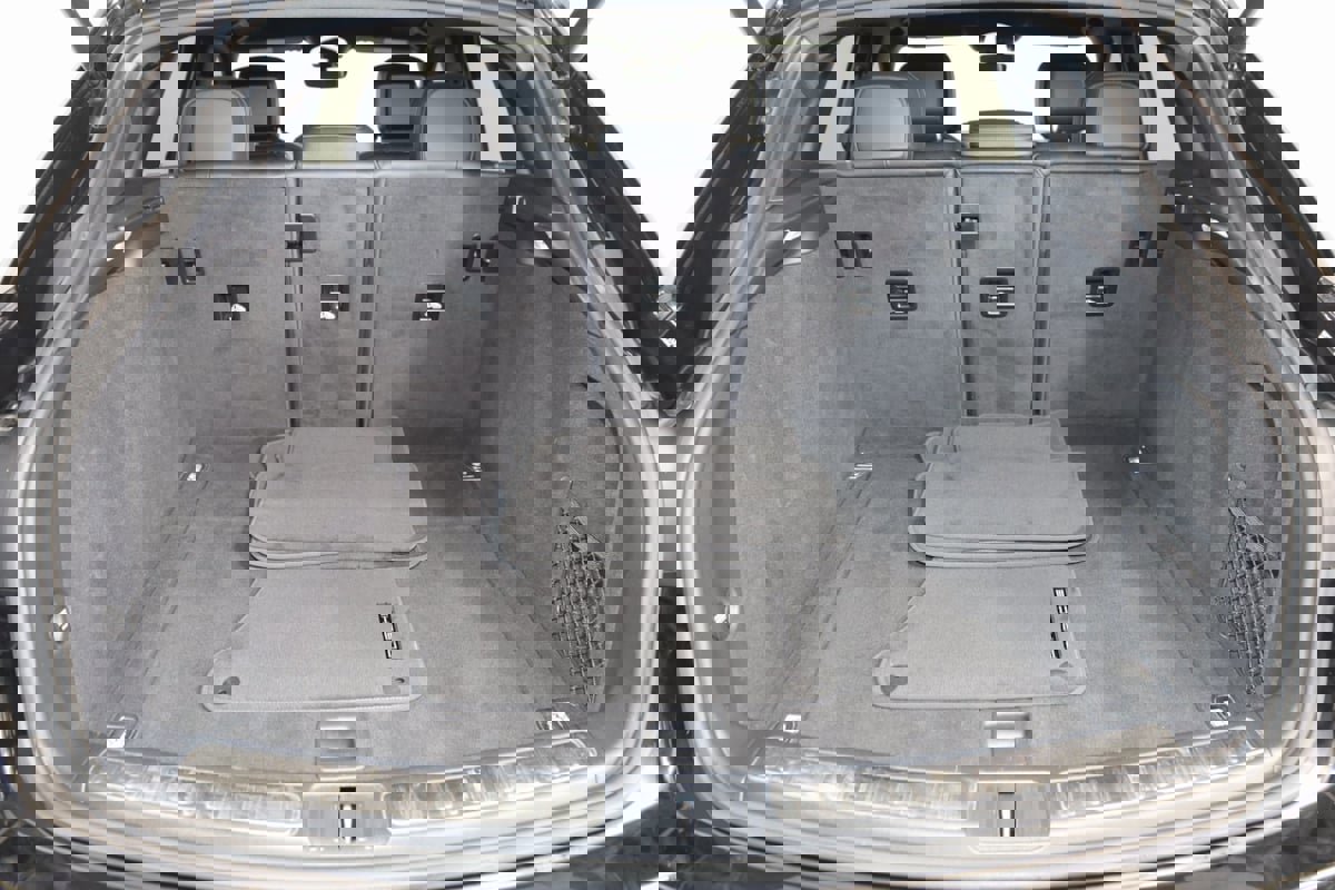 Used 2020 Porsche Macan image 54