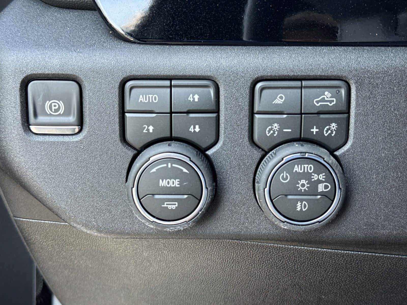 New 2026 Chevrolet Silverado 1500 RST AWD/4WD image 13