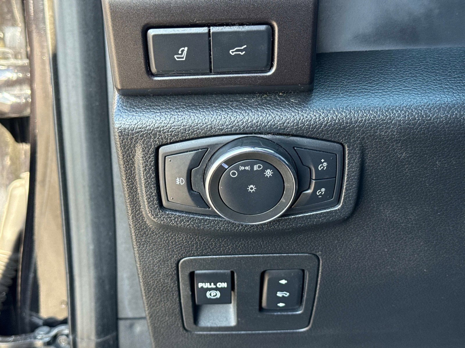 Used 2020 Ford Expedition Max Limited AWD/4WD image 33
