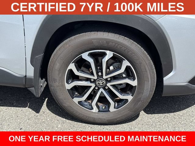 Used 2024 Toyota Corolla Cross AWD Hybrid image 7