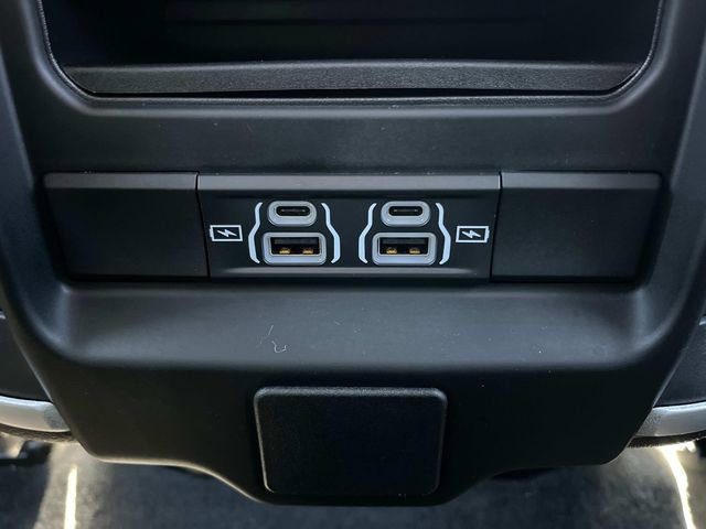 Used 2023 RAM 1500 Big Horn AWD/4WD image 6