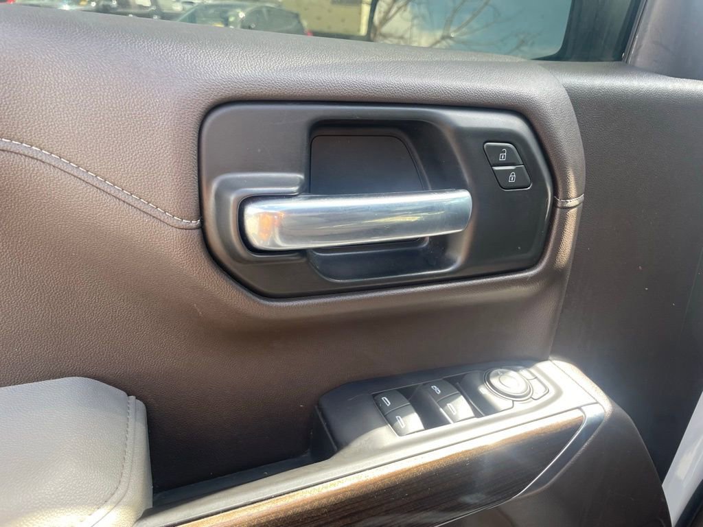 Used 2020 Chevrolet Silverado 1500 RST image 12