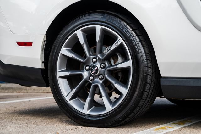 Used 2012 Ford Mustang GT Premium w/ Electronics Pkg RWD image 55