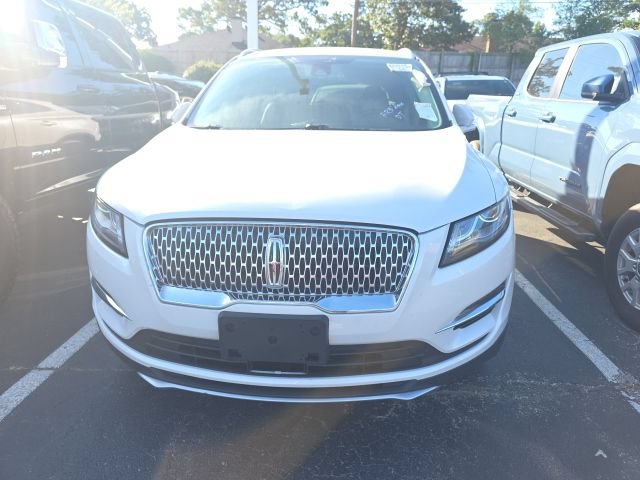 Used 2019 Lincoln MKC Select w/ Select Plus Package FWD image 2