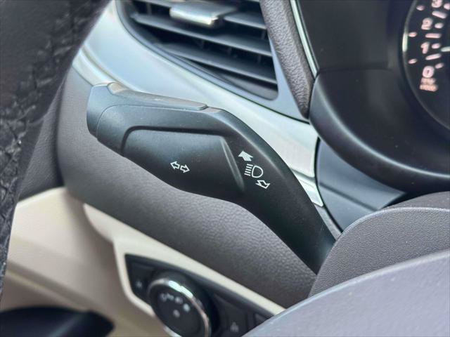 Used 2018 Lincoln MKC Premiere AWD/4WD image 23