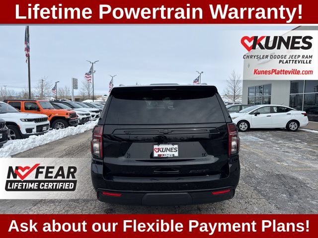 Used 2024 Chevrolet Suburban RST w/ Luxury Package AWD/4WD image 9