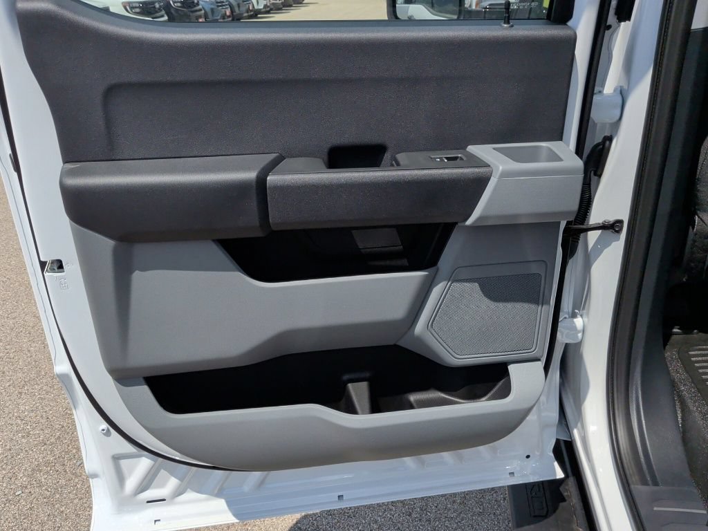 New 2026 Ford F350 XL AWD/4WD image 31